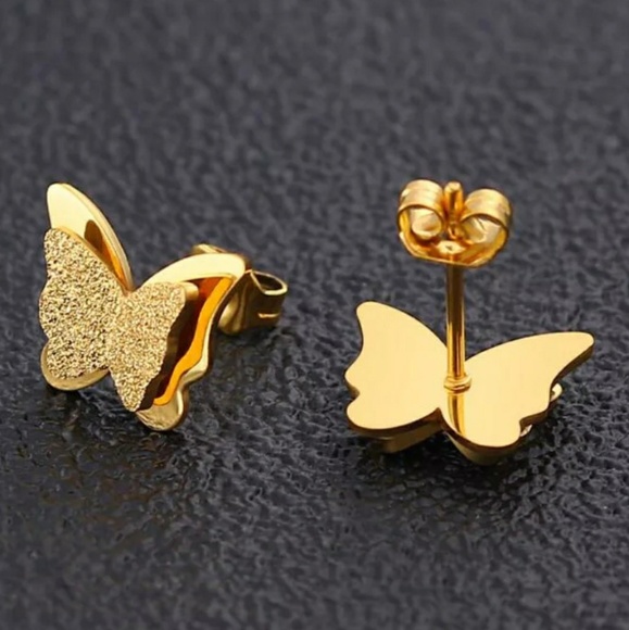 Gold-plated butterfly earrings. - Picture 4 of 8